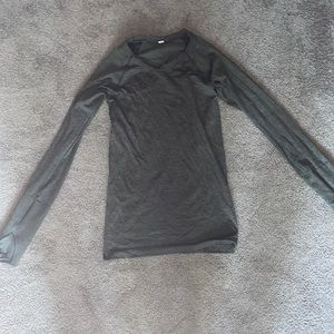 Olive green lulu lemon swiftly tech long sleeve